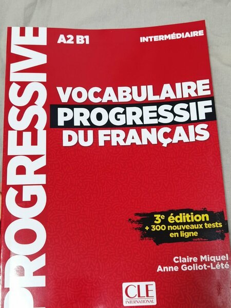 Vocabulaire progressif du francais A2-B1 — обложка